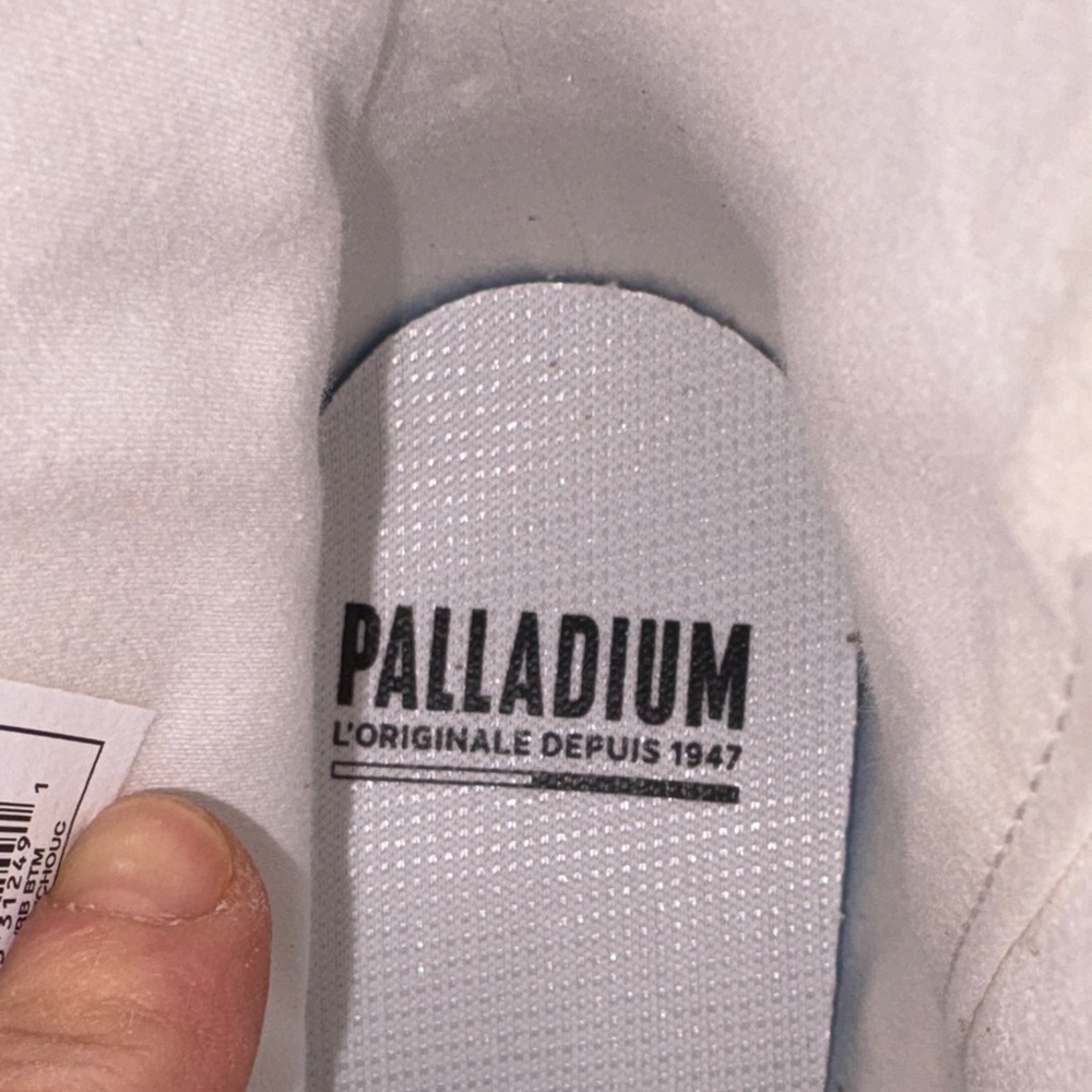 #134 Palladium Women's 9 white/lcream Combat Boots NWTWB organic shock 2 - Picture 10 of 13